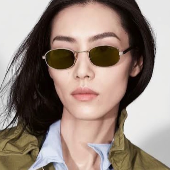 Designer Sunglasses - Picture 9 of 11